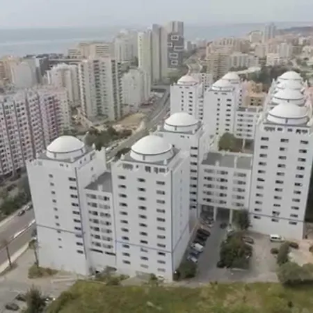 Da Rocha River View 740 דירה